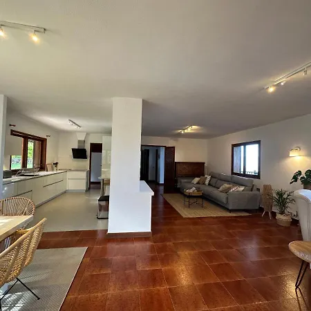 Casa Carrillo Holiday home *